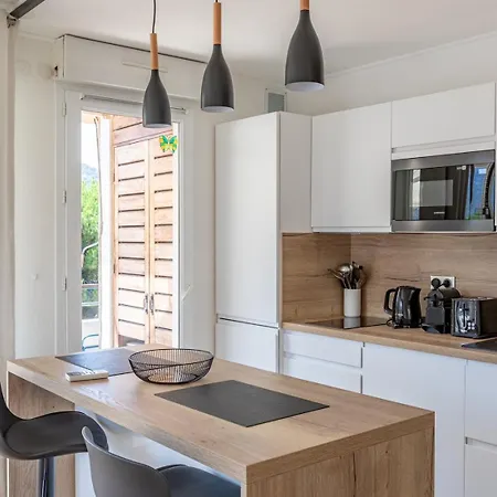 Maria Stella Καλβί